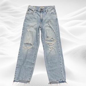 Levi’s Baggy Dad Distressed Jeans, size 25=27X29.5 Rips Frayed hem Midrise‎